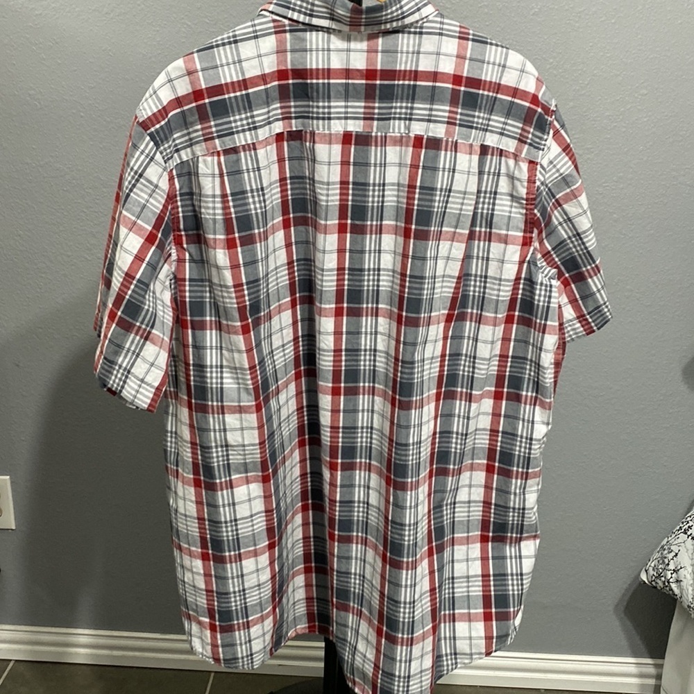 Men’s button down. - Picture 4 of 4